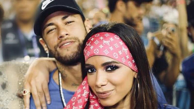 Bruna Biancardi posta foto agarradinha com Neymar, Celebridades