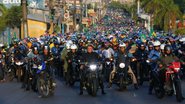 Mulher é expulsa após se manifestar contra Bolsonaro em motociata - Instagram/@jairmessiasbolsonaro