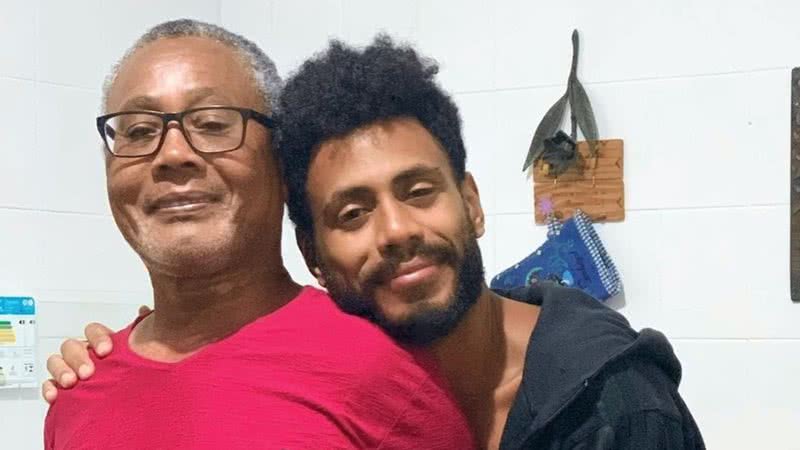 Ator prestou homenagem de Dia dos Pai ao Seu Zedequias nas redes sociais - Instagram/@icaro