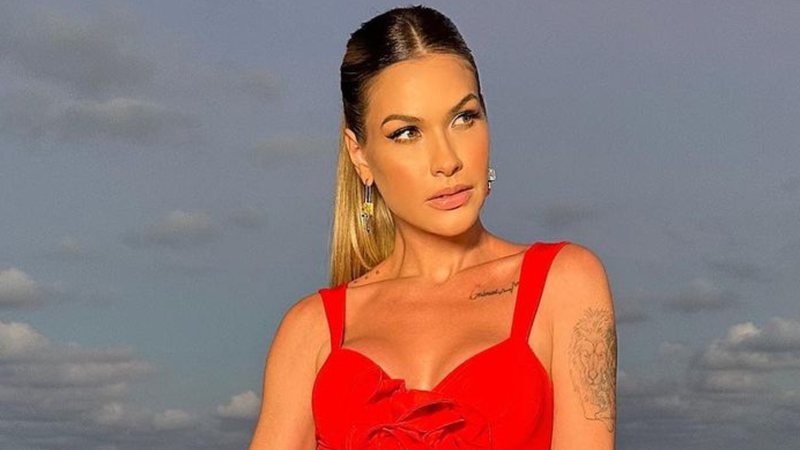 Andressa Suita Tira O Fôlego Dos Fãs Ao Postar Foto Com Vestido Coladinho 