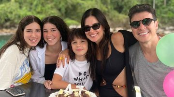 Vera Viel encantou os fãs com foto da família reunida. - Instagram/@veraviel