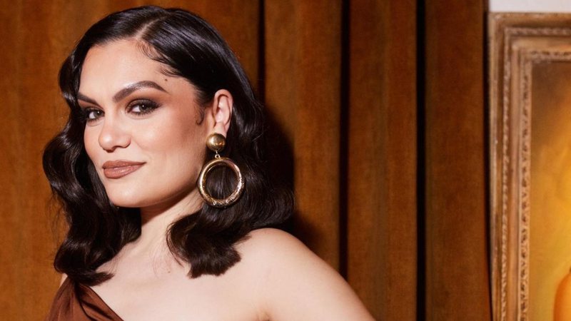 Jessie J abriu o coração. - Instagram/@jessiej