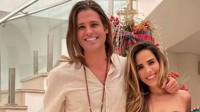 Wanessa Camargo e Dado Dolabella trocam carícias em passeio em shopping - Reprodução/Instagram