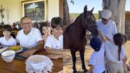 Galvão Bueno publicou registros de seu fim de semana ao lado dos netos - Instagram/@galvaobueno