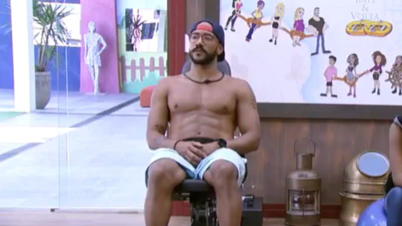 Ricardo surpreende ao falar sobre interesse na biomédica Paula Freitas - Reprodução/Globoplay