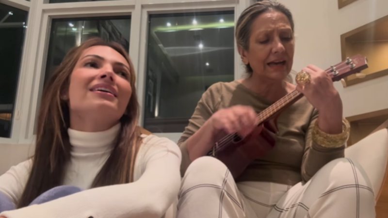 Patrícia Poeta soltou a voz ao lado da mãe. - Instagram/@patriciapoeta