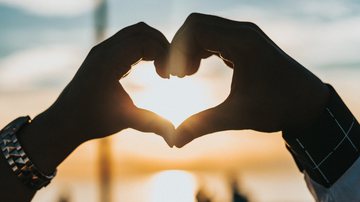 A ocitocina é popularmente chamada de hormônio do amor - Unsplash