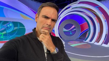 Pedro Bial, Marisa Orth, Tiago Leifert e Tadeu Schmidt foram os únicos a comandar o programa até hoje. - TV Globo