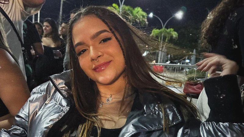 Mel Maia, a Guiga de 'Vai na fé', presenteou o pai com motocicleta de luxo - Instagram/Mel Maia