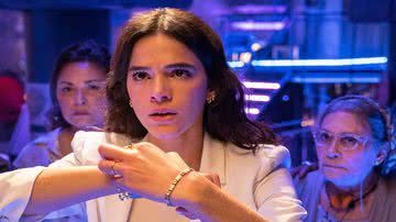 A atriz brasileira interpreta Jenny, uma das protagonistas do filme. - Divulgação/Besouro Azul
