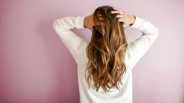 Quer fazer o cabelo crescer rápido? Não existe mágica, mas dicas simples podem ajudar - Unsplash