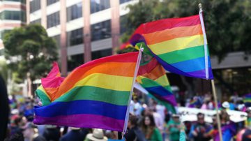 Por que junho é o mês do orgulho LGBT? Conheça a história por trás da data - Unsplash