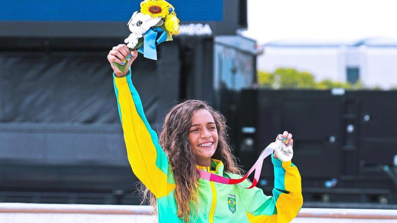 Quem é Rayssa Leal? De apenas 16 anos, a skatista já é medalhista olimpíca - Reprodução/Instagram