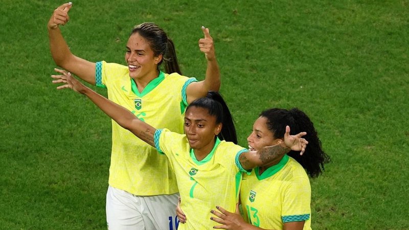 Brasil x Estados Unidos: seleções vão se enfrentar no futebol e no vôlei feminino - Instagram/@selecaofemininadefutebol