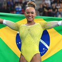 A ginasta se tornou a maior medalhista brasileira da história, incluindo homens e mulheres. - Foto: Ricardo Bufolin/CBG