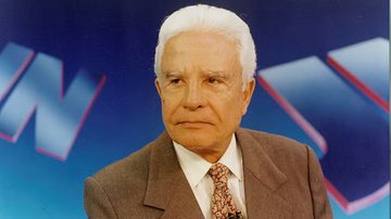 Ícone da TV brasileira, Cid Moreira morre aos 97 anos - relembre carreira e polêmicas - Foto: Acervo Globo