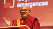 Matthieu Ricard, conhecido como "o homem mais feliz do mundo", identifica três sentimentos que atrapalham a felicidade; confira! - Reprodução/Instagram