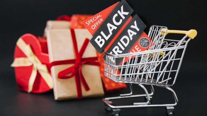 Aqueles que caírem em golpe na Black Friday pode buscar ajuda do banco para reaver o dinheiro - FreePik