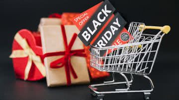 Aqueles que caírem em golpe na Black Friday pode buscar ajuda do banco para reaver o dinheiro - FreePik