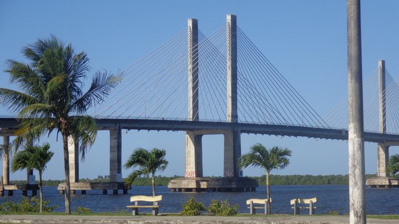 Ponte da Barra - Aracaju/SE - Decisão judicial obriga Aracaju a devolver parte de seu território à cidade vizinha - David Brotérico│Flickr