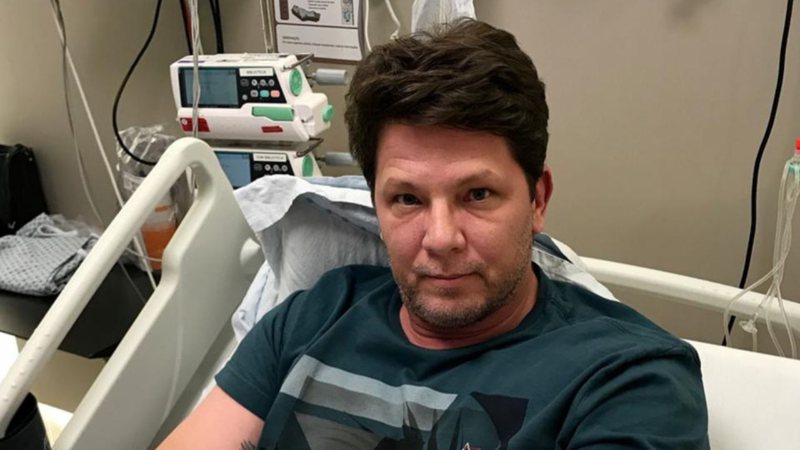 Mario Frias teve o pé afetado após complicações advindas de uma trombose arterial - Reprodução/Instagram