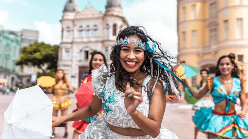 Cuidar do corpo antes do Carnaval evita problemas de saúde. - Brastock | Shutterstock