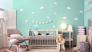 Decorar o quarto do bebê é um dos momentos especiais para os pais (Imagem: Shutterstock)