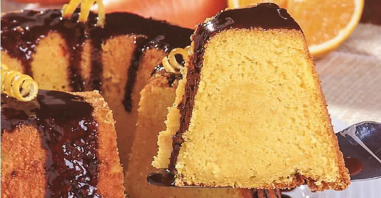 Receita de Bolo de cenoura e laranja - Mario Piroli