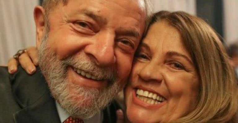 Tássia Camargo e o ex-presidente Luís Lula da Silva. - Reprodução/ Instagram