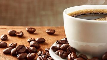 Xícara de café faz bem! - Shutterstock