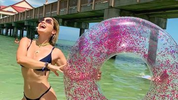Flávia Alessandra curte dia de sol na praia - Reprodução/Instagram