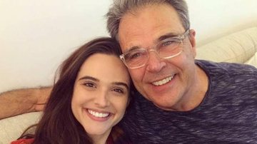 Juliana Paiva e pai - Reprodução/Instagram