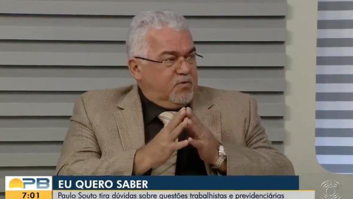Comentarista da Globo chora e pede demissão ao vivo
