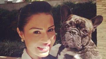 Gracyanne Barbosa lamentou a morte do cãozinho de estimação, Bruce - Instagram/@graoficial