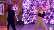 Fátima Bernardes dança junto de bailarina da Beyoncé - Reprodução/TV Globo