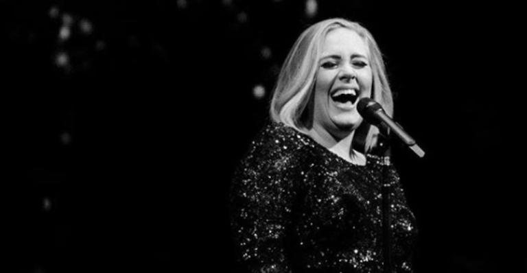 Adele está longe dos holofotes desde que lançou seu último álbum '25' - Instagram/@adele