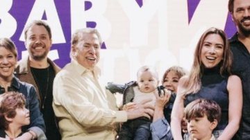 Silvio Santos e família em culto evangélico - Instagram/@patriciaabravanel