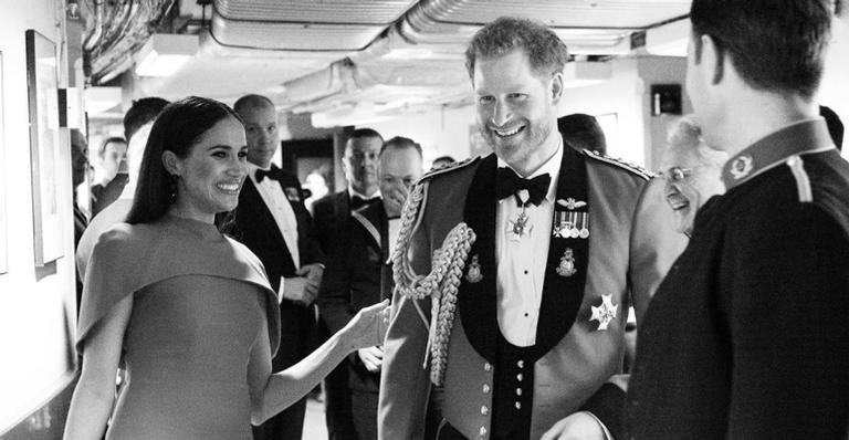 Príncipe Harry e Meghan Markle não tem deixado sua mansão, afirma jornal - Instagram: @sussexroyal