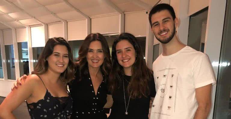 Fátima Bernardes não conseguiu ficar com os filhos durante quarentena - Instagram/ @fatimabernardes