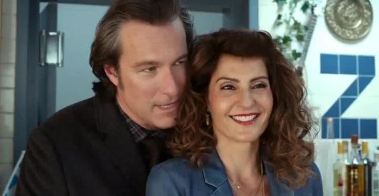 John Corbett e Lainie Kazan estrelam a comédia 'My Big Fat Greek Wedding 2' - Divulgação