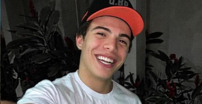 Thomaz Costa retoma carreira de cantor - Instagram/@thocosta