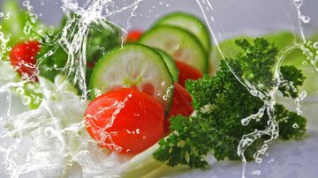 Cortar de uma vez as comidas gostosas do cardápio pode ser uma cilada - Christine Sponchia/Pixabay