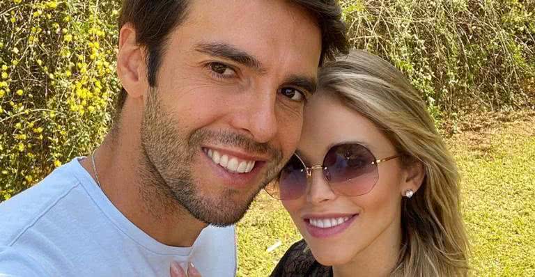 Carol Dias exibe primeira foto da filha com Kaká: ''No ventre te conheci'' - Reprodução/Instagram