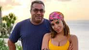 Anitta acompanha o pai em sessão de tatuagem - Instagram/@anitta