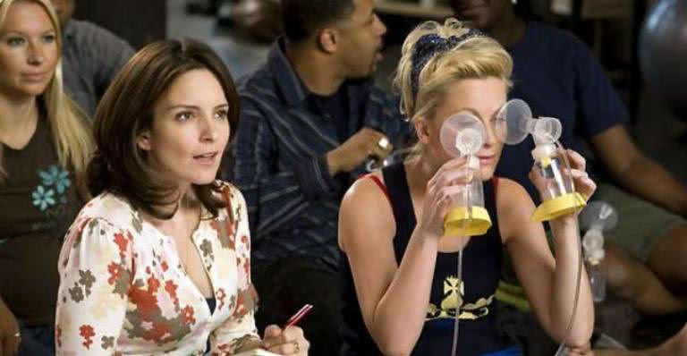 Tina Fey e Amy Poehler em cena do filme - Divulgação