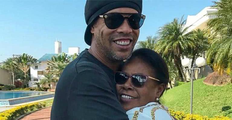 Mãe de Ronaldinho Gaúcho é internada após diagnóstico de Covid-19 - Reprodução/Instagram