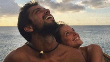 Rodrigo Simas celebra dois anos de namoro com Agatha Moreira - Instagram / @simasrodrigo