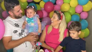 Zé Neto e Natália Toscano celebram 8 meses de filha caçula, Angelina - Instagram / @nataliaftoscano