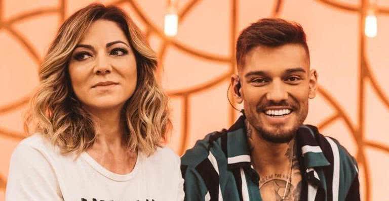 Karina Lucco ao lado do filho, o cantor sertanejo Lucas Lucco - Instagram/@karinalucco
