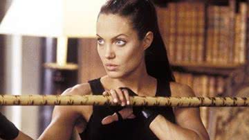 Angelina Jolie em cena de 'Lara Croft: Tomb Raider' - Divulgação